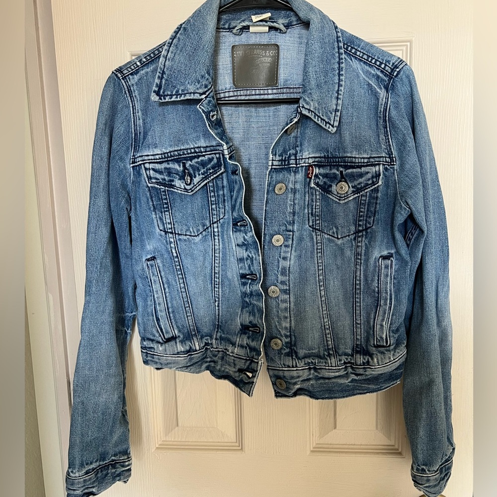 Authentic Levi’s Midlength Denim Jacket - image 1